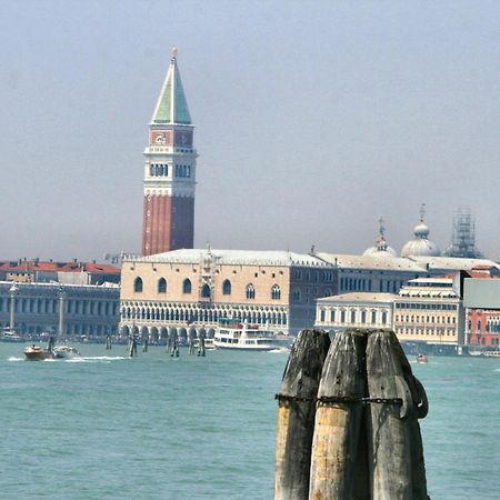 Queen House Venezia Екстер'єр фото