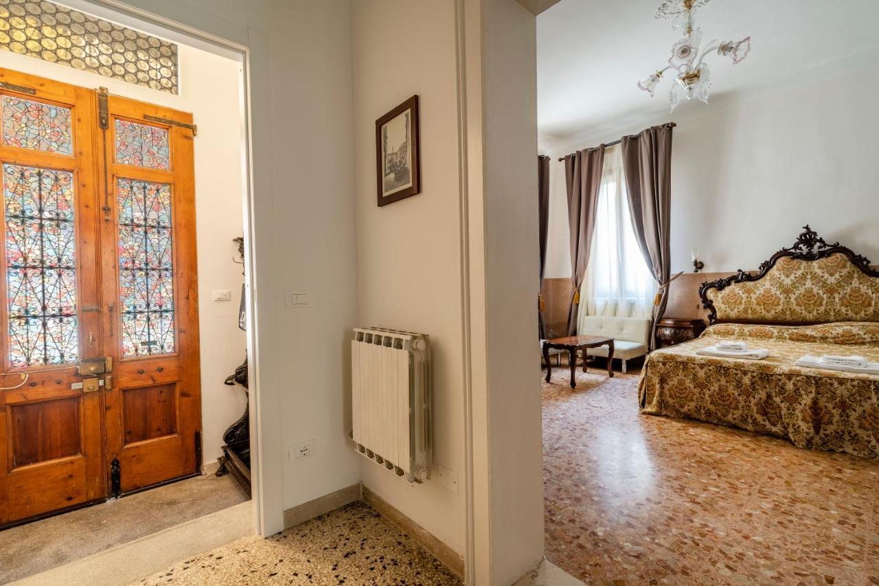 Queen House Venezia Екстер'єр фото
