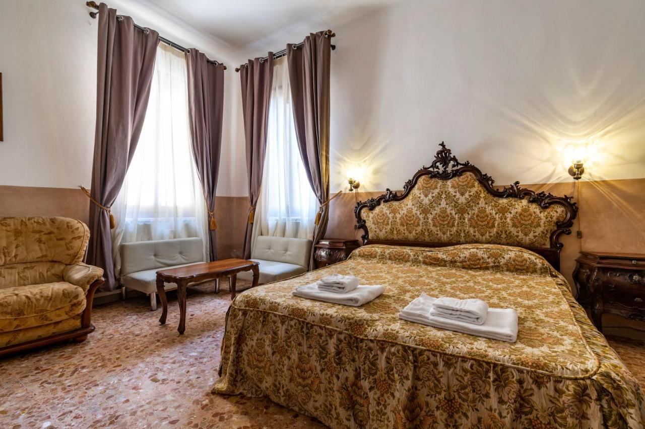 Queen House Venezia Екстер'єр фото